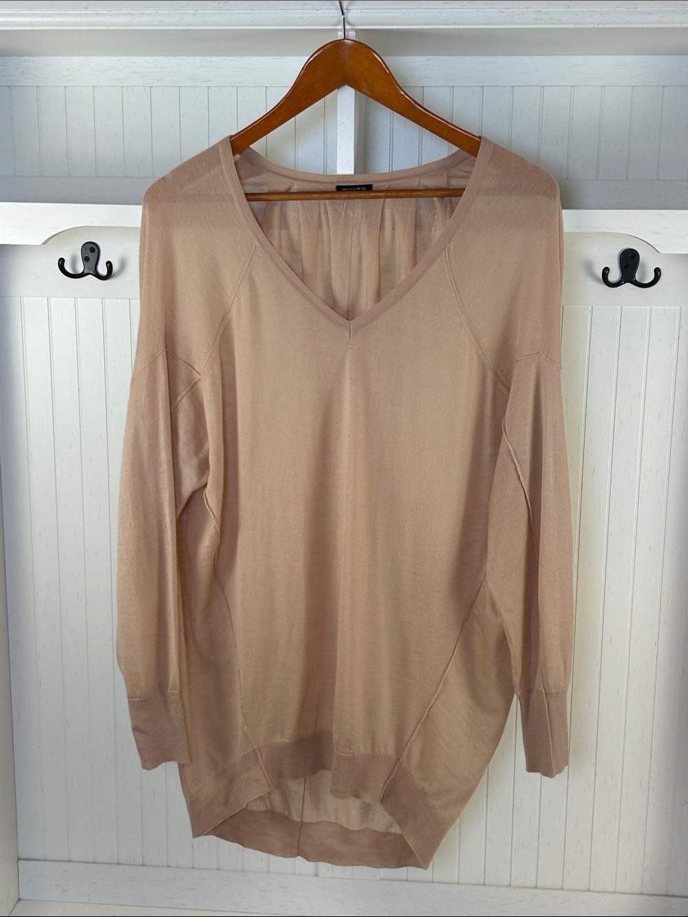 Magaschoni 100% Cashmere Hi Low Tunic Sweater Blush Beige V Neck